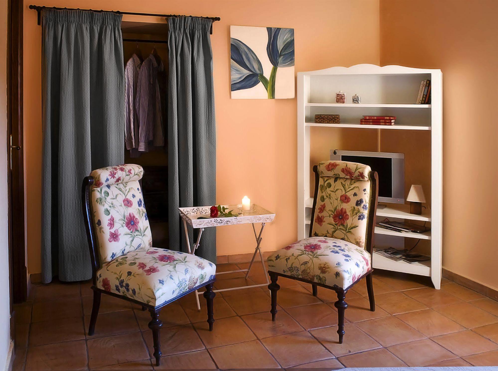 Hotel La Casita De Cabrejas Fuentenava De Jabaga Esterno foto